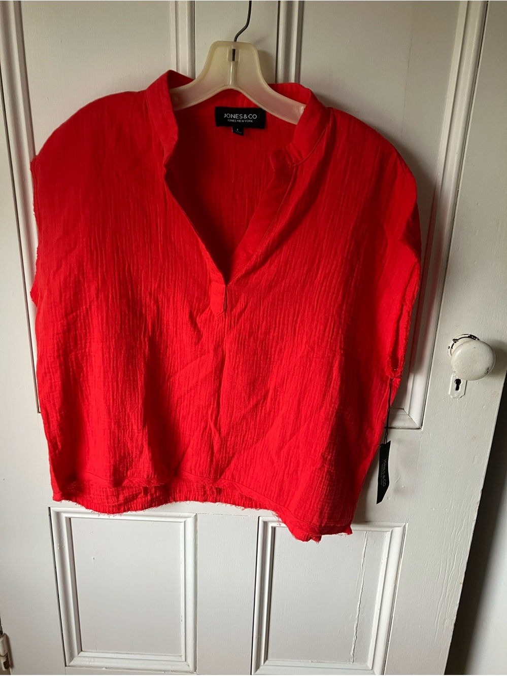 Jones New York red top